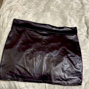 Elegant Black Mini Skirt